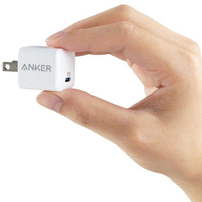 Anker PowerPort 18W PD Nano with Charging Cable 3