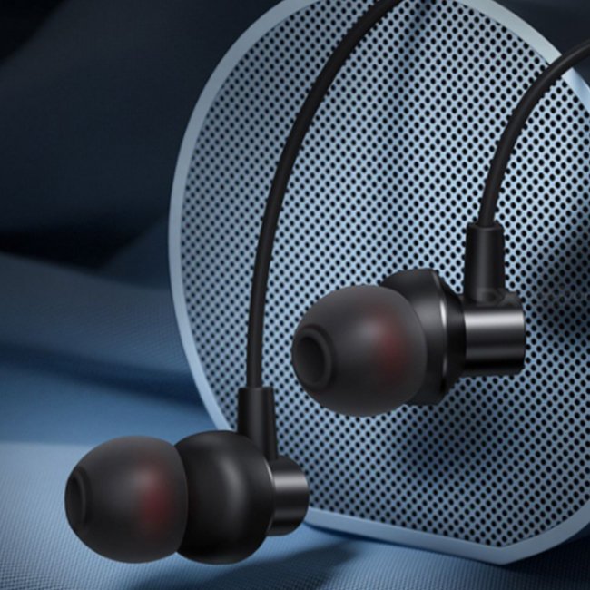 Remax RM 560 Type C Wired Earphones 1